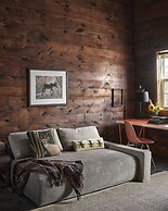 The Eddie Hotel and Farm