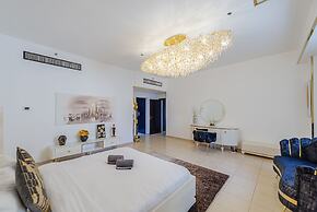 Marco Polo - Deluxe Waterfront Roomy Apt, Perfect for Groups