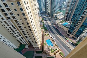 Marco Polo - Deluxe Waterfront Roomy Apt, Perfect for Groups