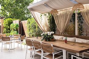 ELLE Rooms & Suites