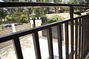 Samwell 210 Apartment