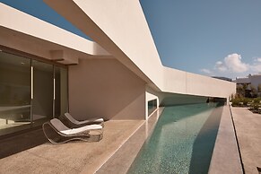 NOŪS Santorini