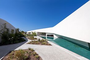 NOŪS Santorini