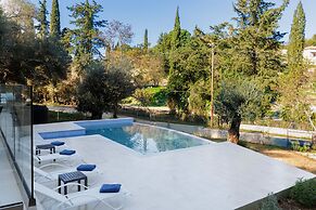 Villa Breeze & Villa Coco by Konnect Avlaki Beach