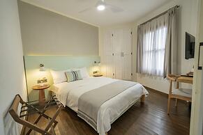 Min Ayvalık (Adults Only +12)