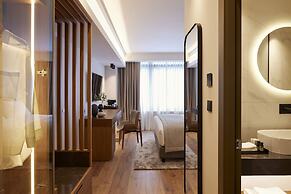 Teight Hotel