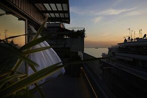 Teight Hotel