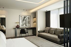 Teight Hotel