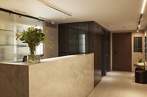 Teight Hotel