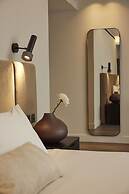 Teight Hotel