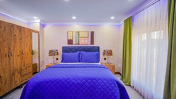 Dolphin Boutique Hotel & Restaurant