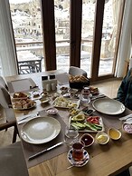 Solem Cave Suites