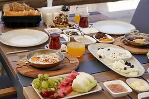 Solem Cave Suites
