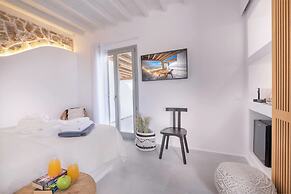 Legendary Suites