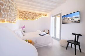 Legendary Suites