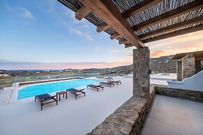 Legendary Suites