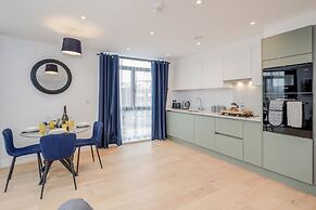 Watford Cassio Deluxe - Modernview Serviced Accommodation