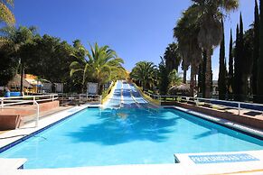 Hotel Splash Inn