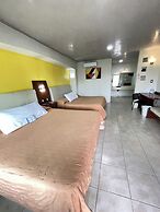 Hotel Splash Inn