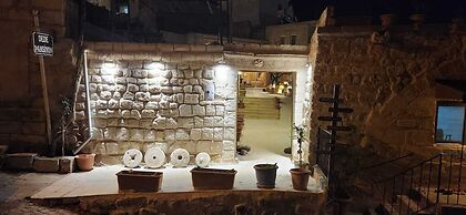 Dede Cave Hotel