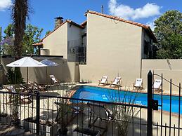 Rio Tigre Hotel