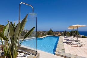 Cozy Vintage Style Apartment Shared Pool RU