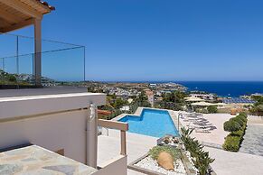Cozy Pool Front Apartment With sea View Elia RU