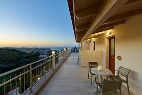 Cozy Pool Front Apartment With sea View Elia RU
