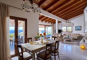 Spacious Villa With Private Jacuzzi Shared Pool and Amazing View RU