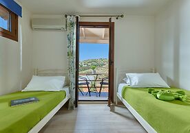 Spacious Villa With Private Jacuzzi Shared Pool and Amazing View RU