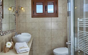 Spacious Villa With Private Jacuzzi Shared Pool and Amazing View RU