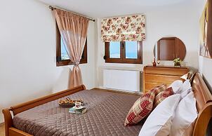 Spacious Villa With Private Jacuzzi Shared Pool and Amazing View RU