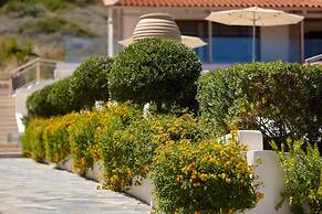 Spacious Villa With Private Jacuzzi Shared Pool and Amazing View RU