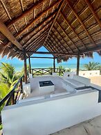 Luxury Ocean Front Villa - Adults Only