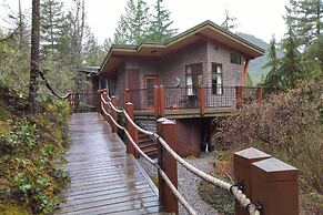 The Perch at Moon Dance