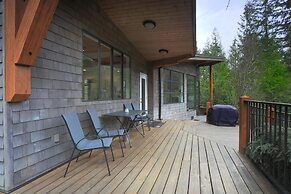 The Perch at Moon Dance