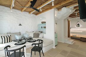 Majo Suites Hotel
