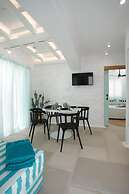 Majo Suites Hotel