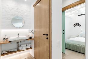 Majo Suites Hotel