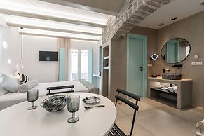 Majo Suites Hotel