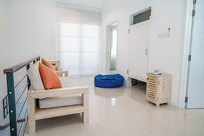 Oceanfront Galle by ICC