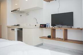Nice And Elegant Studio Apartment At Sky House Bsd