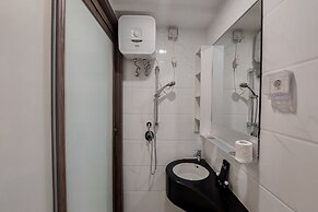 Nice And Comfort Studio Room At Sky House Bsd Apartment