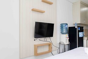 Cozy And Tidy Studio At The Enviro Apartment