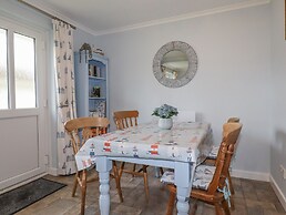 Merryfield Lodge