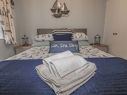 Merryfield Lodge