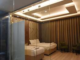 The Golden Pera's Hotel & Spa