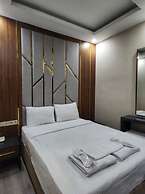The Golden Pera's Hotel & Spa