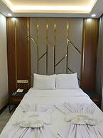 The Golden Pera's Hotel & Spa