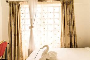 Shadenet Hotel